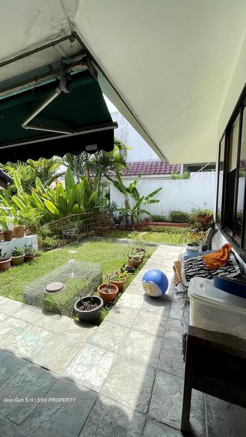 Sennett Terrace (D16), Semi-Detached #501019011